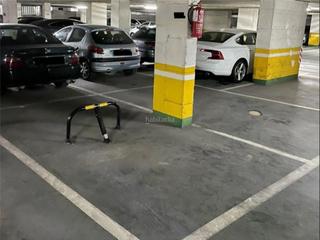 Parking coche en Alameda de cervantes 10. San mateo / alameda de cervantes