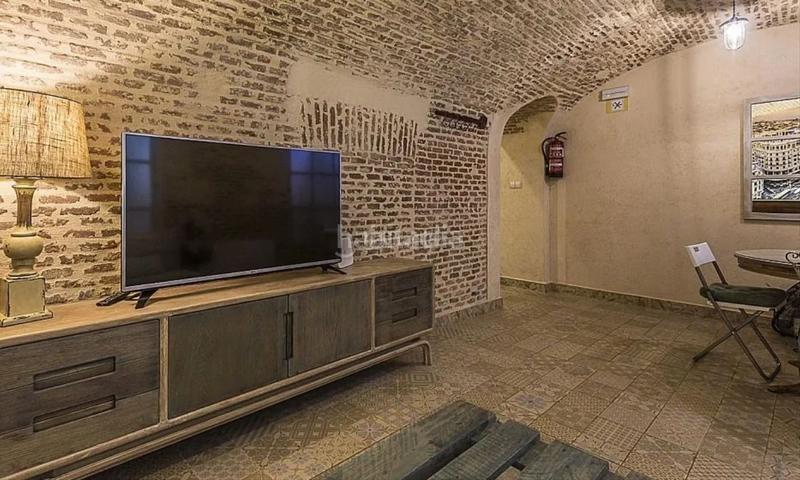 Foto 1d41b630-a454-4983-b5fb-c2c894550436. Alquiler apartamento en puerta del Sol 1 piso en venta en justicia en Madrid