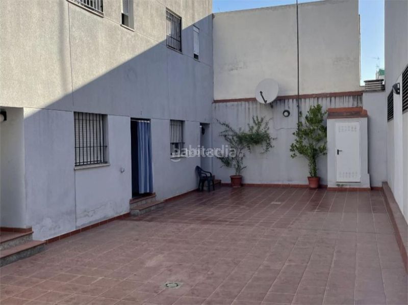 Foto de2cae26-9046-416e-a3a8-96dd2db6ead5. Flat in calle rodríguez marín 75 in Barrio Alto San Juan de Aznalfarache