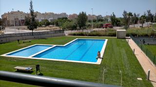 Lloguer Apartament a Avinguda de la generalitat 18. Vivienda muy soleada