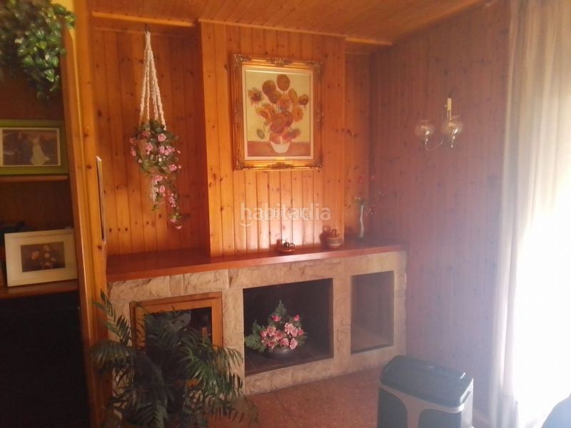 Foto 9bc3c4a2-7be6-4045-b64e-83f34c3397a1. Casa pareada en carrer pau picasso 6 pareada...dos en una en Sant Hilari Sacalm