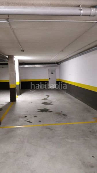 Foto 00cb7346-4091-4216-9a2a-eace0453df70. Alquiler parking moto en bajada de polio 9a plaza garaje para moto grande en Santander