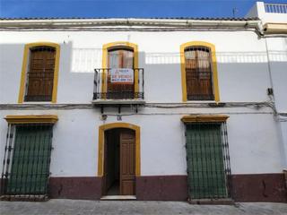 Casa adossada a Calle blas de otero 17. Las cabezas de san juan / calle blas de otero