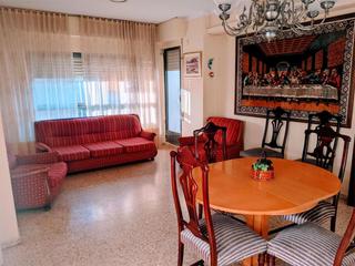 Appartement à Carrer v sanchez y t. balaguer 11. Siete aguas / carrer v sanchez y t. balaguer