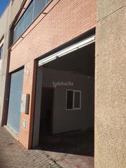Nave industrial en Calle arqueologia 56. Magnifica nave en sevilla capital