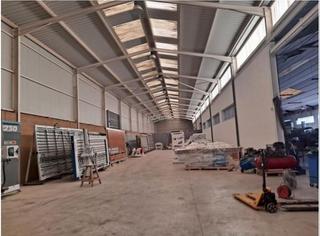 Lloguer Nau industrial a Carrer dels esqueis 29. Nave en alquiler en polígono industrial can barris