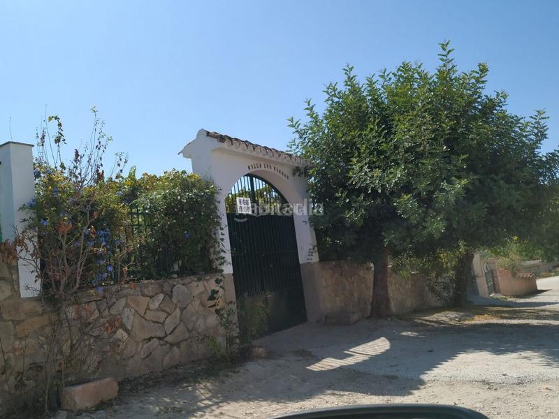 Foto b7429b2c-a135-4c9c-be57-4cade502e6c5. Chalet en calle luciano 97 chalet con piscina en Nueva Carteya