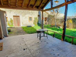 Maison jumelée à Calle el egido 7. Condado de castilnovo / calle el egido