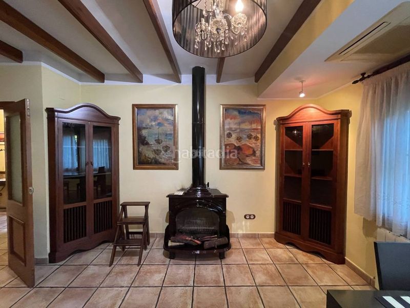 Foto 144ba69b-6370-4e1b-baeb-61f1164c6749. Alquiler chalet en carrer mestral 3 excepcional chalet independiente con piscina en Sant Vicent del Raspeig