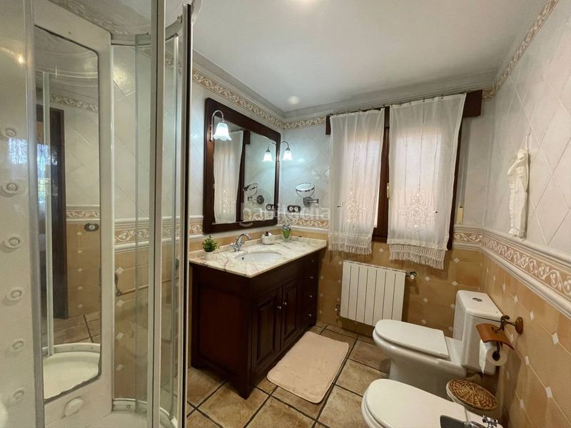 Foto 20e6fa7c-2e78-4358-8e48-9b232beb307b. Alquiler chalet en carrer mestral 3 excepcional chalet independiente con piscina en Sant Vicent del Raspeig