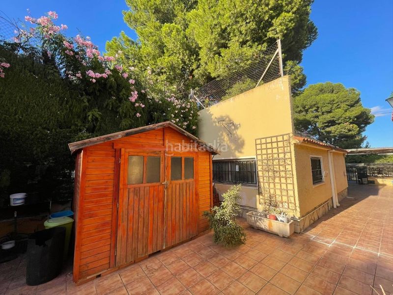 Foto fbc61d3e-4b15-4dcb-918b-adc68c2f554e. Alquiler chalet en carrer mestral 3 excepcional chalet independiente con piscina en Sant Vicent del Raspeig
