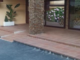 Rent Flat in Carrer bilbao 13. Pequeño apartamento de 1 dormitorio matrimoniales