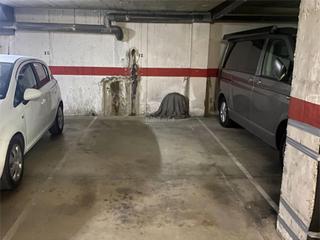 Aparcament cotxe a Avinguda de balàfia 5. Balàfia / avinguda de balàfia
