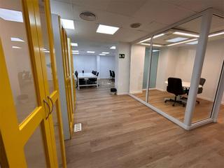 Rent Office space in Carrer del justícia 1. La xerea / carrer del cronista carreres