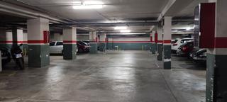 Parking voiture à Carrer gran de sant andreu 467. Plaza de parking para coche pequeño o moto