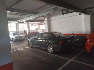 Location Parking voiture à Plaza cristóbal colón 3. Casco antiguo / plaza cristóbal colón