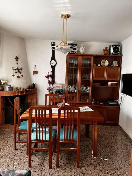 Foto a62e8a92-5898-48b3-8658-0af66a5b6ffe. Casa adossada a carretera fuentes 43 a Ayódar