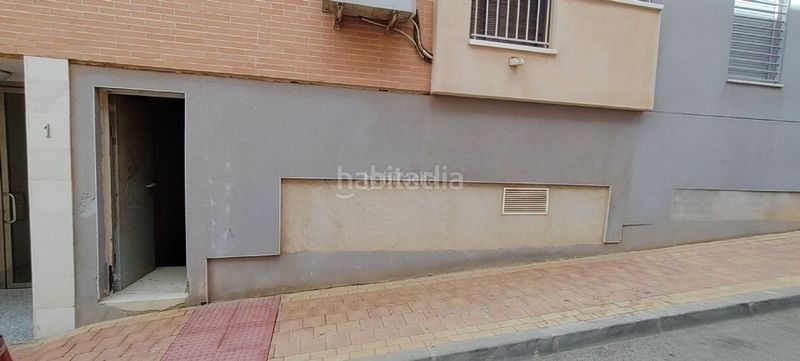 Foto 0587e9f9-b889-4ba6-9c81-2534d0321d1b. Lloguer local comercial a calle virgen de lourdes 6 a Mazarrón