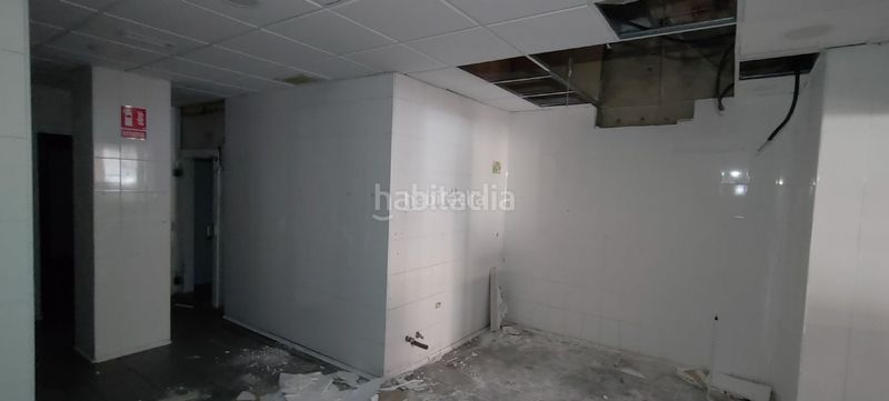 Foto 1cc98384-e6a1-4372-a079-7ceeff557fe0. Lloguer local comercial a calle virgen de lourdes 6 a Mazarrón