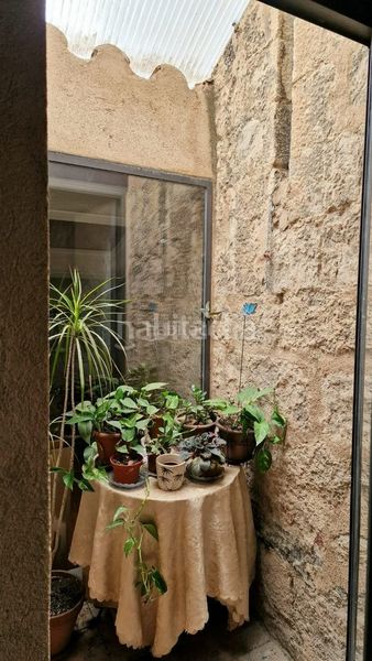 Foto d2cb8b7a-e8c1-47ae-a533-89ee9ea9d6cc. Dúplex a carrer de les ballesteries 40 a Centre-Barri Vell Girona