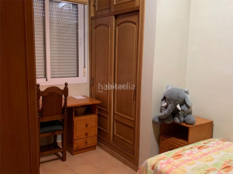 Foto 2069d15b-b16e-44b6-8be8-979bad699fe5. Casa adosada en calle valeriano bécquer 73 Barrio del Nervión / valeriano bécquer en Sevilla