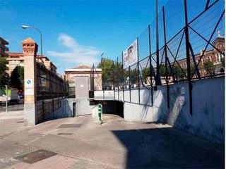 Miete Autoparkplatz in Calle de julián marín 45. Guindalera / avenida de los toreros