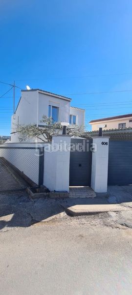Foto c9ae0113-6c72-4d34-8b1f-20b61af7b0e9. Xalet a calle jesús y maría 78 a Centro Almazora / Almassora