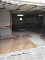 Aparcament cotxe a Carrer del dos de maig 23. Plaza de parking dos de mayo