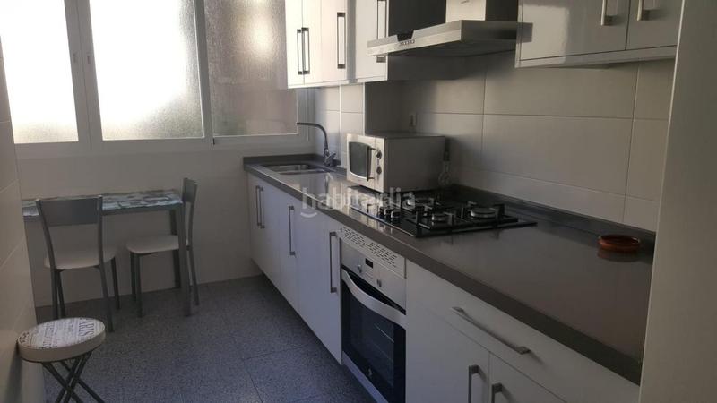 Foto eed8fd02-7527-432e-9c79-c2e6e6afebc2. Miete etagenwohnung in calle enrique carrasco 6 in Almuñécar