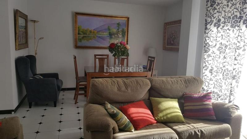 Foto 436e9efc-6d17-484e-8d7e-c222d9d38529. Rent flat in calle enrique carrasco 6 in Almuñecar centro Almuñécar