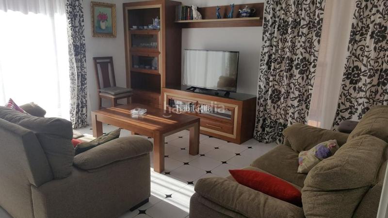 Foto f132cf11-49f1-4a72-bc75-a79c275e30a0. Rent flat in calle enrique carrasco 6 in Almuñecar centro Almuñécar