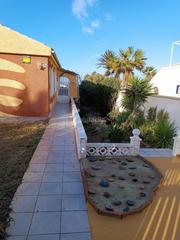 Casa a Avenida ahrens 7. Guardias viejas / avenida ahrens