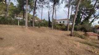 Terreny residencial a Carrer pujada marti fa 4. Parcela en canet de fals bages