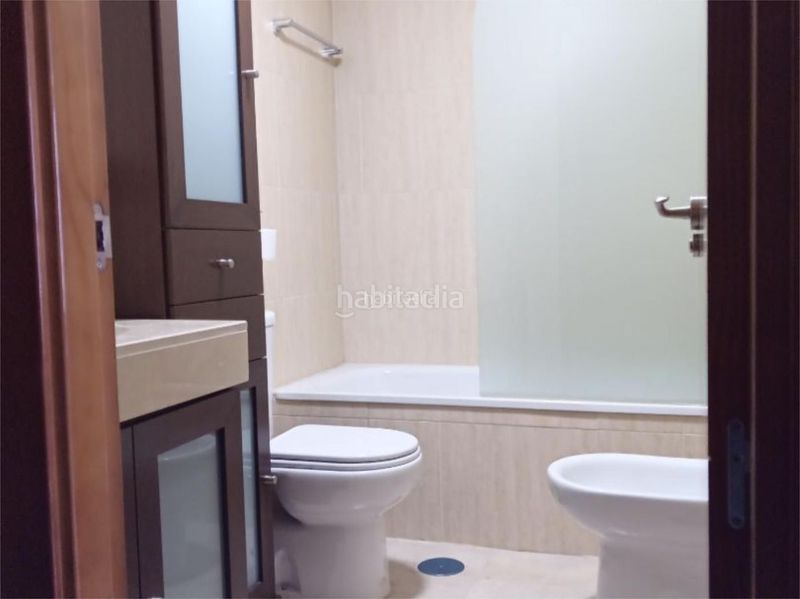 Foto 2cf056e6-f25c-413c-973d-e42416910855. Apartamento en calle de los copos 31 Zona media / calle de los copos en Sierra Nevada