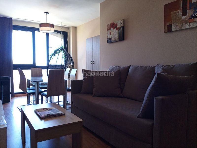 Foto 631e24fd-9a65-4ac6-bfd7-9410a0afac46. Apartamento en calle de los copos 31 Zona media / calle de los copos en Sierra Nevada