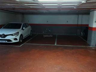 Parking voiture à Calle del capitán segarra 39. Mercado / calle del capitán segarra
