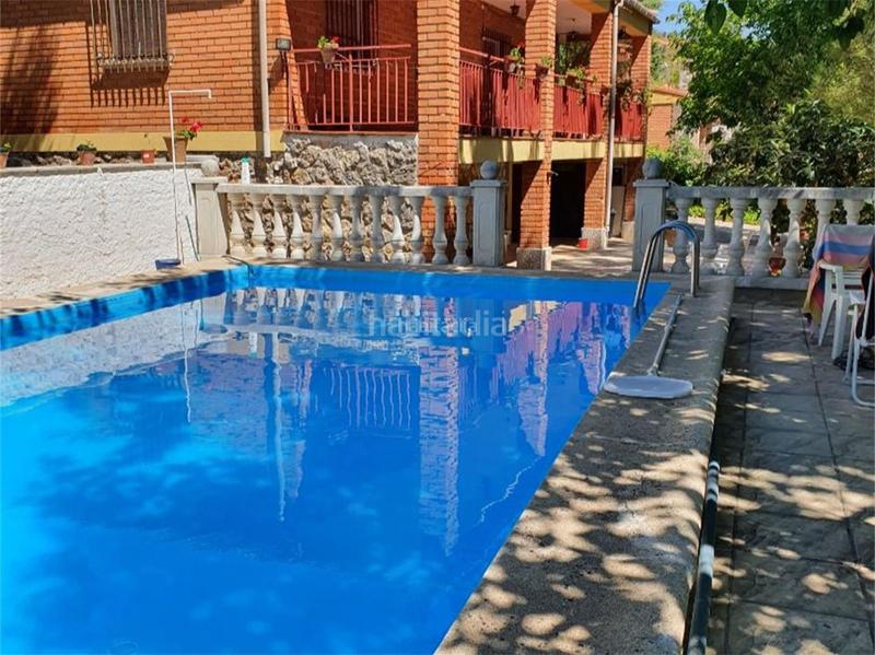 Foto 30fb32fd-a51a-49bd-bc0a-c52d3cf75df1. Casa en calle monte 7 / cm-2003 en Escariche