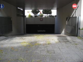 Miete Autoparkplatz in Calle óscar domínguez 2. Se alquila palza de garaje en la teneria(pinto)