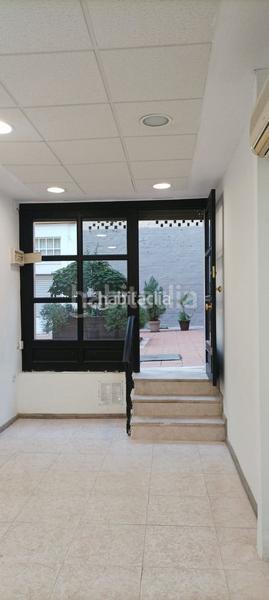 Foto 3e30f0ee-98c1-4a37-af6b-62f7a239708e. Alquiler local comercial en calle sierpes 11 local super céntrico en Sevilla