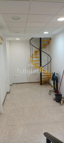 Foto dc996be3-5a27-4784-a33a-ad0c23c92132. Alquiler local comercial en calle sierpes 11 local super céntrico en Sevilla