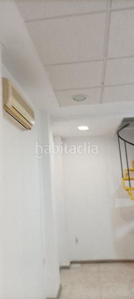 Foto fc1f3804-76a6-46c7-a1af-204f7c8282ba. Alquiler local comercial en calle sierpes 11 local super céntrico en Sevilla