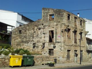 Casa adossada a Avenida de san lázaro 68. Verín / avenida de san lázaro