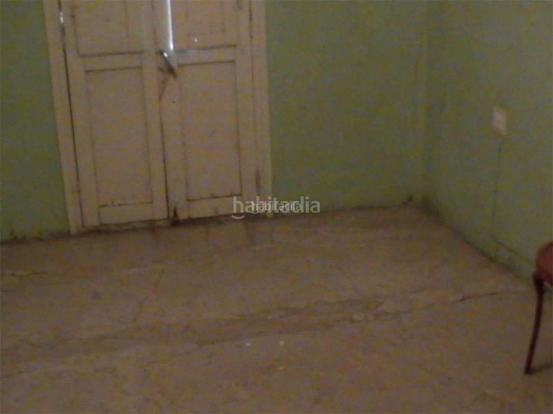 Foto 54cbc9c4-1603-4e20-83e8-4378d3b6f7f9. Casa adossada a plaza alfonso torán 2 a Cubla