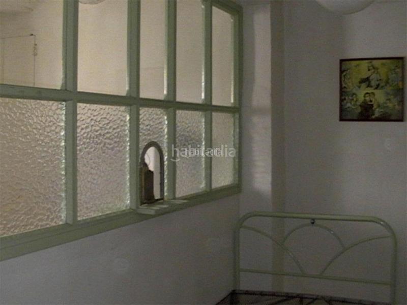 Foto bada0a4b-adad-4977-b5c8-326a912e2048. Casa adossada a plaza alfonso torán 2 a Cubla