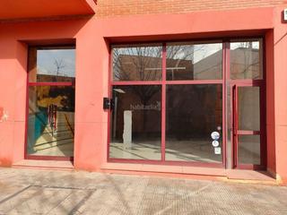 Lloguer Local Comercial a Carrer de lérida-colòmbia 16. Local en lloguer a nova balàfia (lleida)