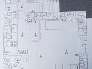 Studiowohnung in Dp-5301 24. Se vende casa de piedra para reformar