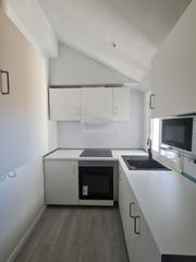 Miete Etagenwohnung in Calle de gabriel lobo 31. Piso recien reformado  en el viso