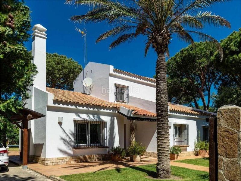 Foto 1731fd50-563a-42fe-a1ce-c4ea096d8692. Alquiler casa en avenida américa 37 Roche / avenida américa en Conil de la Frontera