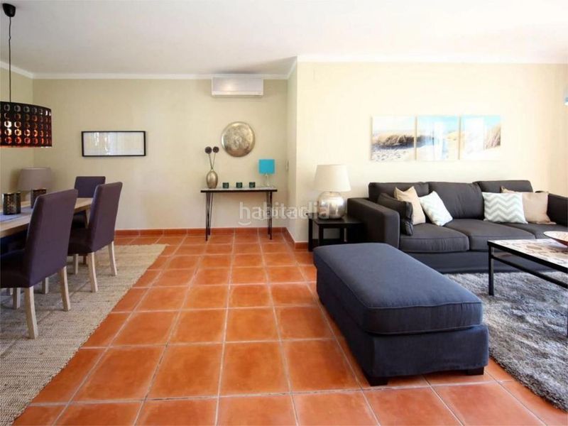 Foto 895a3826-1097-436d-836c-ca6d7b4de65d. Alquiler casa en avenida américa 37 Roche / avenida américa en Conil de la Frontera