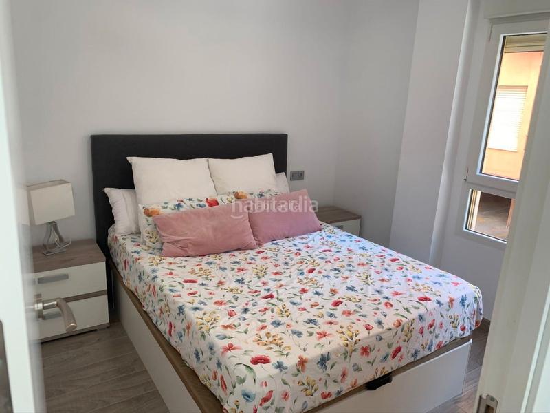 Foto a378df12-ba3b-4ec2-8881-d3dc006f271e. Alquiler apartamento en calle castellón 12 Centro / calle castellón en Santa Pola